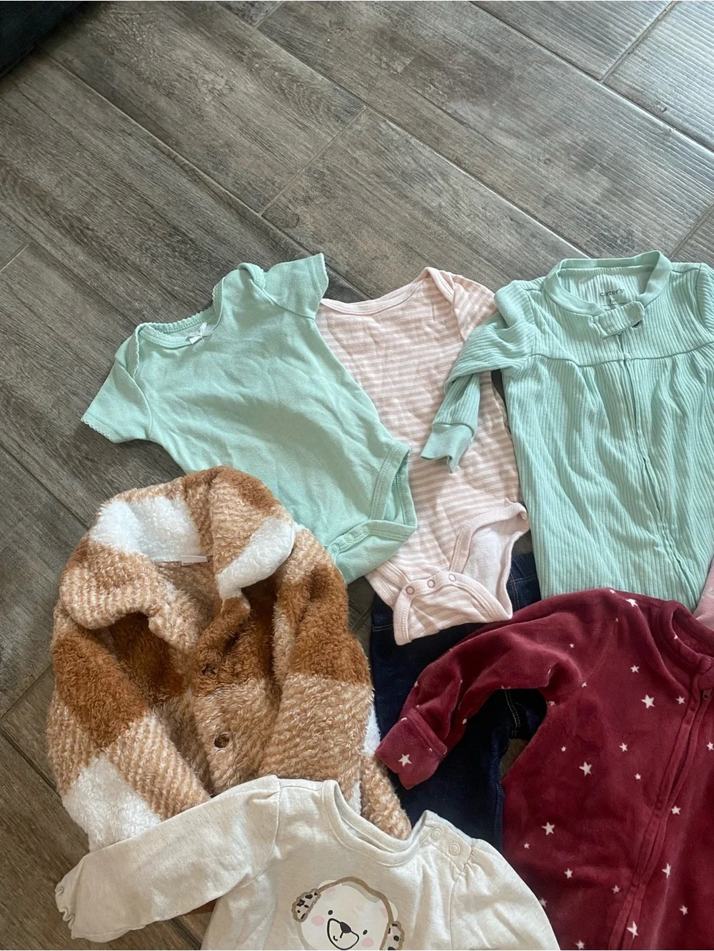 6-9 Month Bundle | Baby Clothing | Girls | Carter’s
